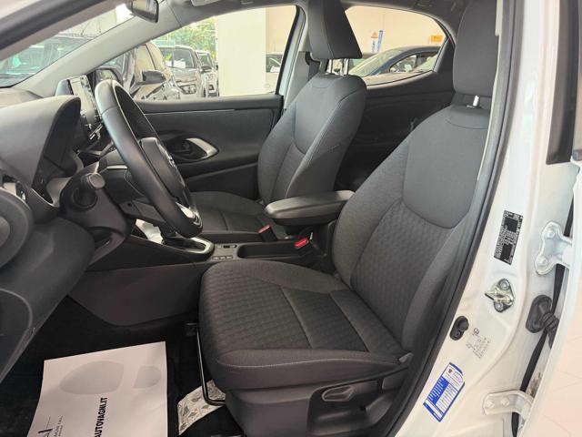 TOYOTA Yaris usata, con Fendinebbia