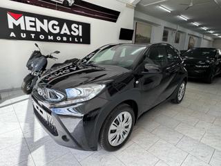TOYOTA Aygo X usata, con Autoradio