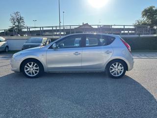 HYUNDAI i30 usata, con Chiusura centralizzata
