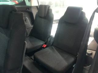 PEUGEOT 5008 usata, con ESP