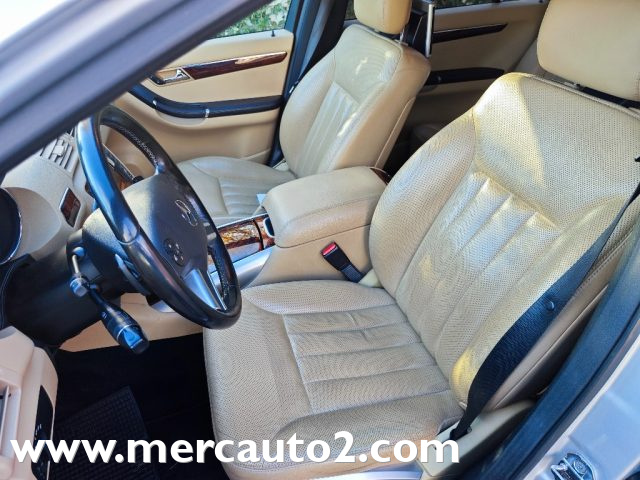 MERCEDES-BENZ R 350 usata, con Sensori di parcheggio posteriori