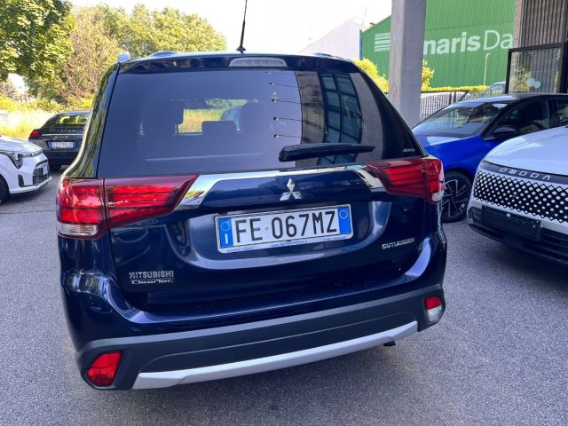 MITSUBISHI Outlander usata, con Antifurto