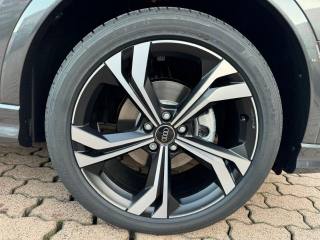 AUDI Q3 usata, con Vetri oscurati