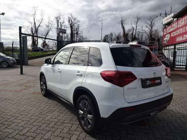 SUZUKI Vitara usata, con Autoradio