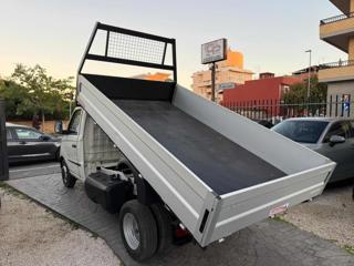 PIAGGIO Porter NP6 usata, con Alzacristalli elettrici