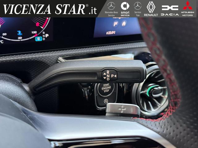 MERCEDES-BENZ CLA 200 usata, con Tettuccio apribile