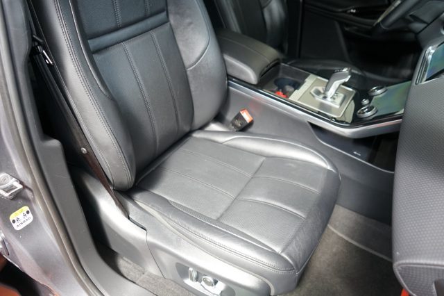 LAND ROVER Range Rover Evoque usata, con Autoradio digitale