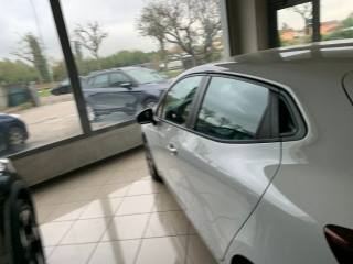 RENAULT Clio usata, con Climatizzatore