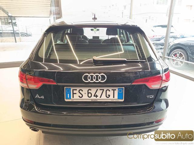 AUDI A4 usata, con Autoradio