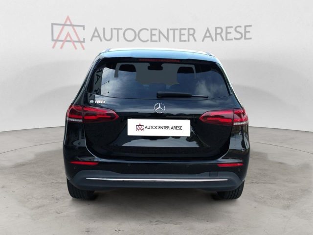 MERCEDES-BENZ B 180 usata, con Alzacristalli elettrici