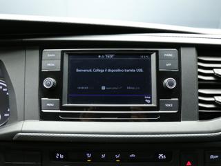 VOLKSWAGEN Caravelle usata, con Servosterzo
