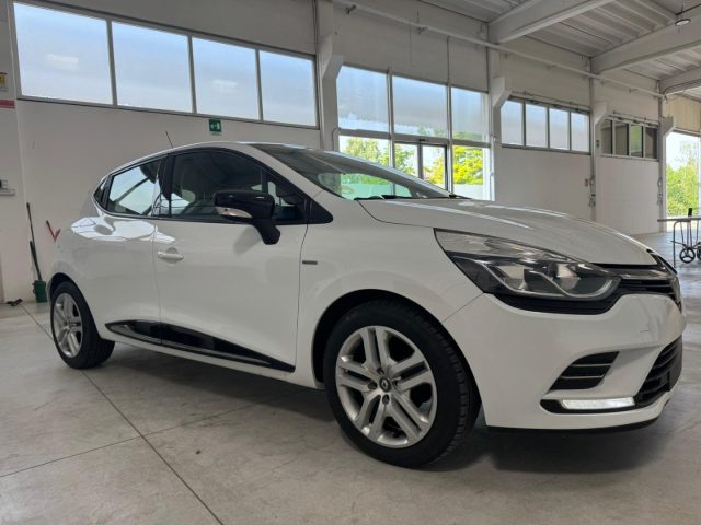 RENAULT Clio usata, con Cruise Control