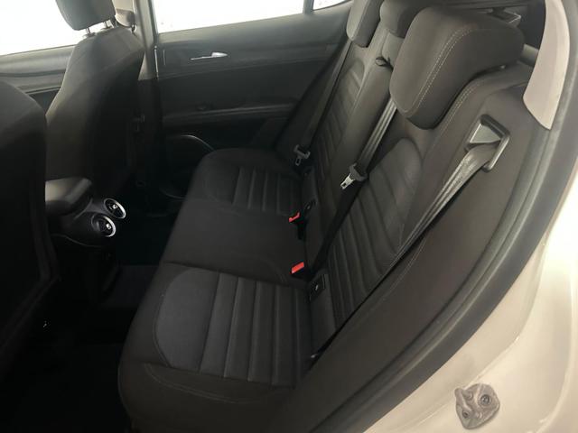 ALFA ROMEO Stelvio usata, con Autoradio