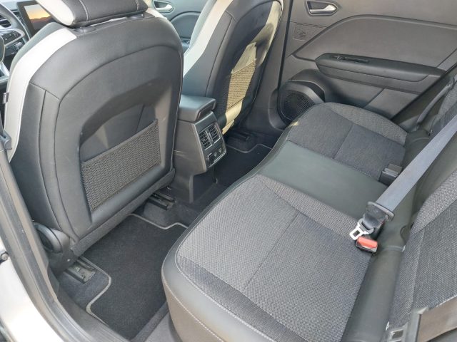 RENAULT Captur usata 10