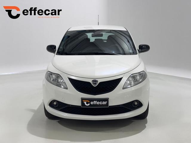 LANCIA Ypsilon usata, con Airbag