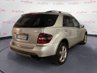 MERCEDES-BENZ ML 320 usata, con Autoradio