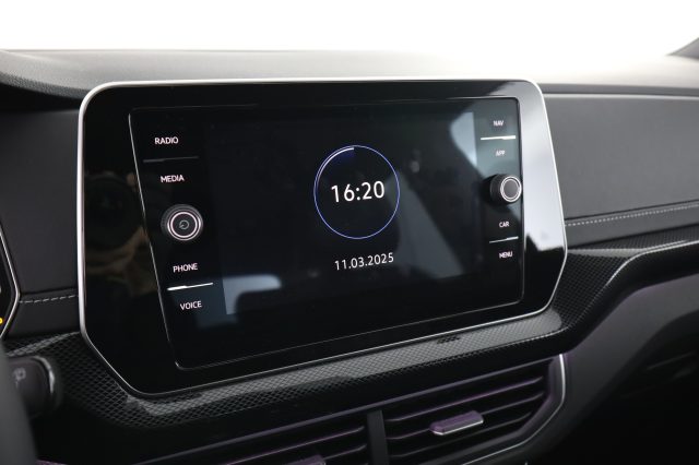 VOLKSWAGEN T-Cross usata 16