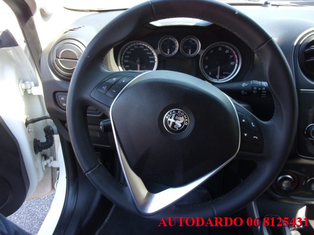 ALFA ROMEO MiTo usata, con Autoradio