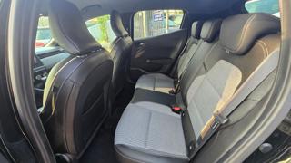 RENAULT Clio usata, con Sedili sportivi