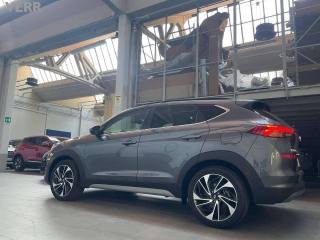 HYUNDAI Tucson usata, con Autoradio
