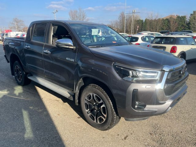 TOYOTA Hilux usata, con Controllo trazione