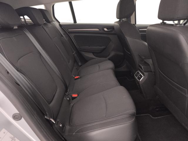 RENAULT Megane usata, con Sensori di parcheggio posteriori