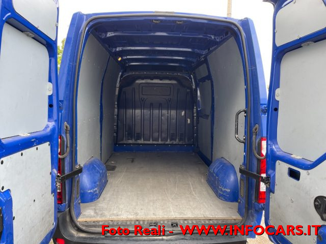 RENAULT Master usata, con USB