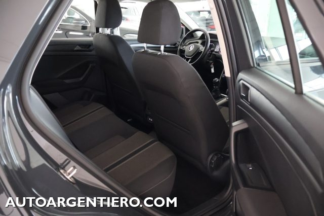 VOLKSWAGEN T-Roc usata, con Autoradio digitale