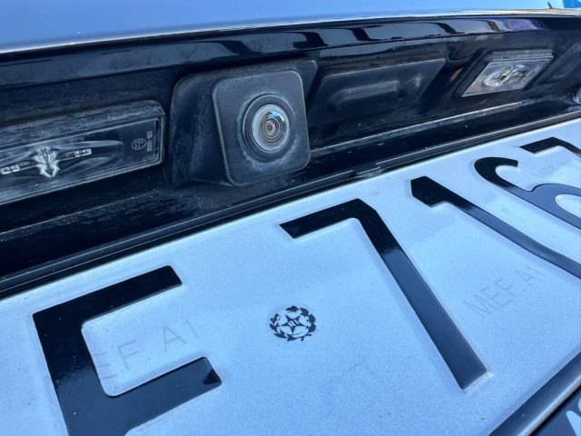 PEUGEOT 3008 usata, con Fari LED