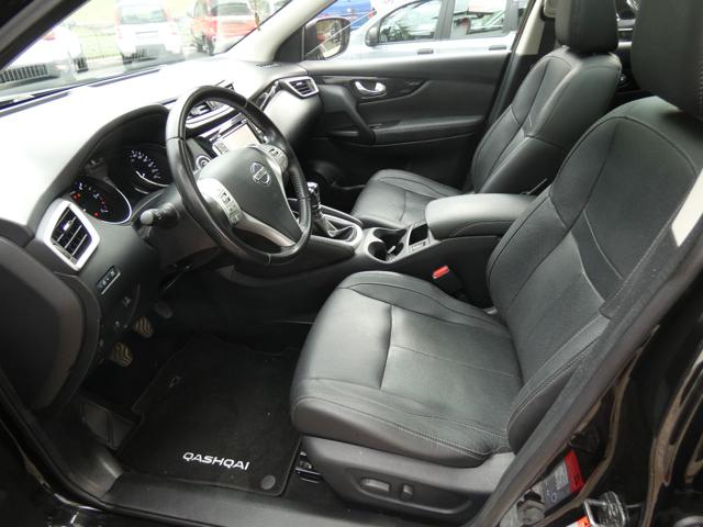 NISSAN Qashqai usata, con Controllo automatico clima