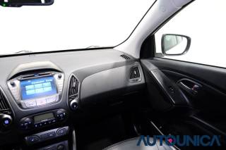 HYUNDAI iX35 usata, con Specchietto retrovisore con funzione antiabbagliamento