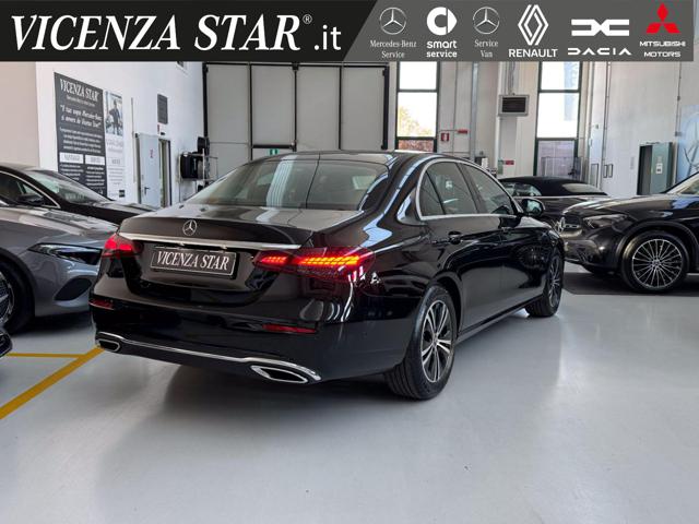 MERCEDES-BENZ E 200 usata, con Airbag Passeggero