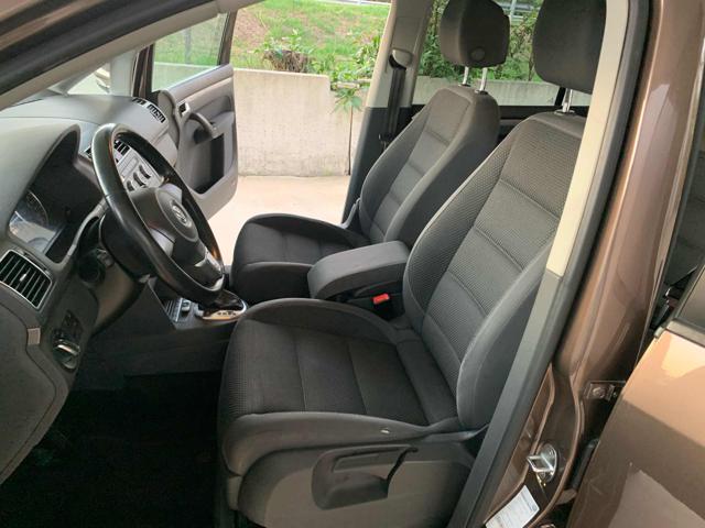 VOLKSWAGEN Touran usata, con ESP