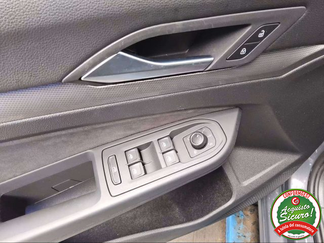 VOLKSWAGEN Golf usata, con Alzacristalli elettrici
