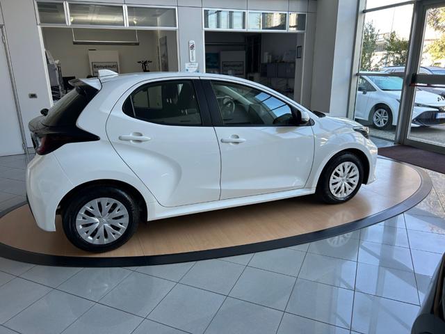 TOYOTA Yaris usata, con Alzacristalli elettrici
