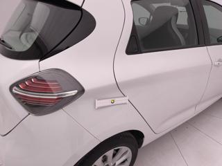 RENAULT ZOE usata, con Hill holder
