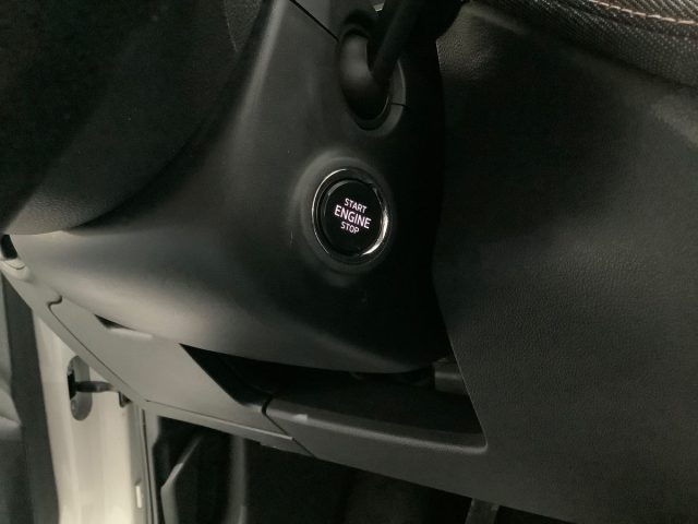 SKODA Fabia usata, con Sensore di luce