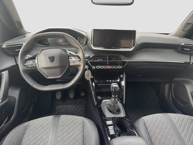 PEUGEOT 2008 usata 10
