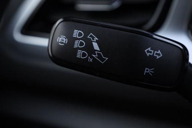 VOLKSWAGEN T-Roc usata, con Luci diurne LED