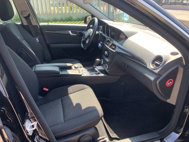MERCEDES-BENZ C 200 usata, con Climatizzatore