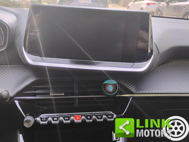 PEUGEOT 208 usata, con Fari LED