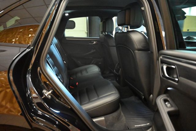 PORSCHE Macan usata 127