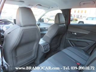PEUGEOT 3008 usata, con Luci diurne LED