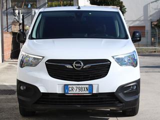 OPEL Combo usata, con Airbag