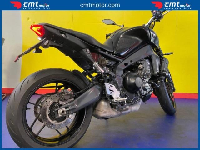 YAMAHA MT-09 usata 3