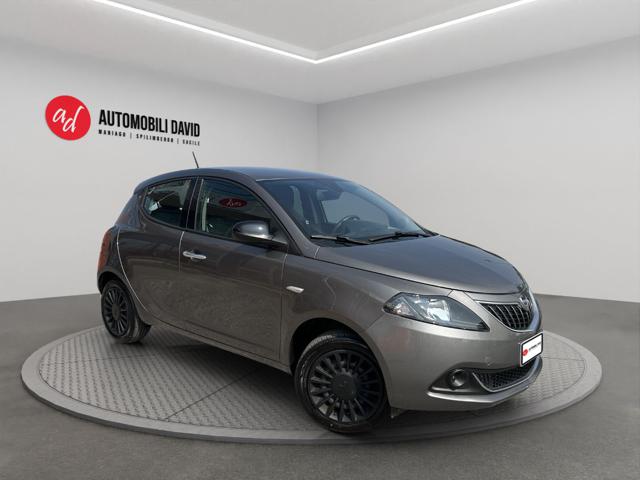 LANCIA Ypsilon usata, con Airbag