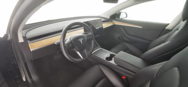 TESLA Model 3 usata, con 360° camera