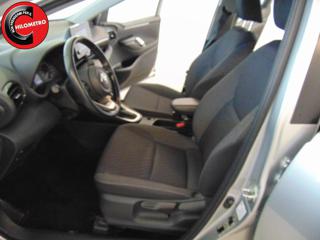 TOYOTA Yaris usata, con Alzacristalli elettrici