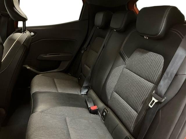 RENAULT Clio usata, con Sistema di navigazione