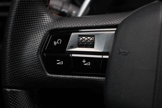 DS AUTOMOBILES DS 7 Crossback usata, con Sedile posteriore sdoppiato